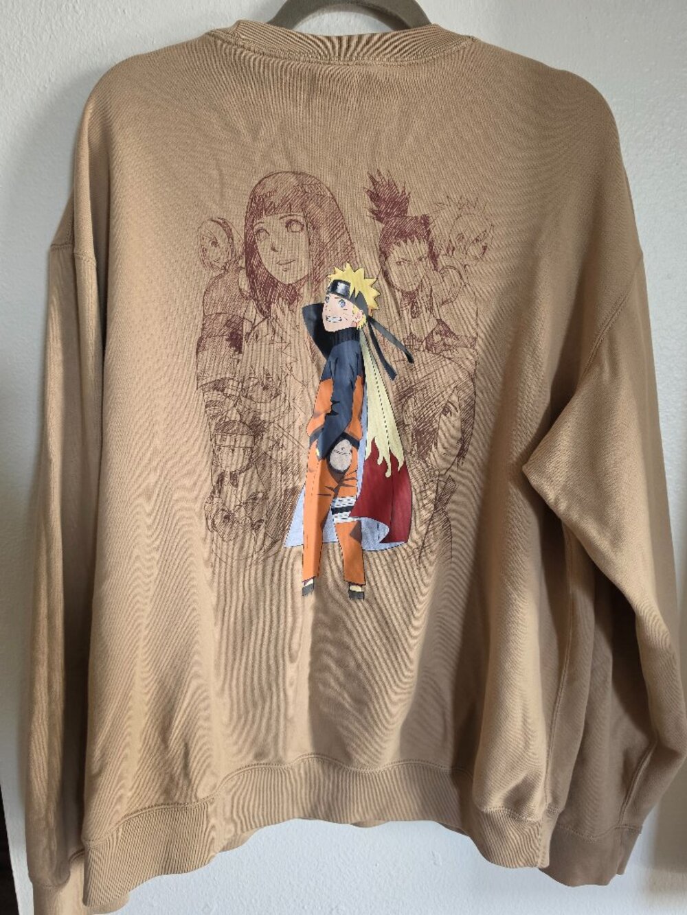 Uniqlo UT Naruto Shippuden Graphic Sweatshirt Beige Size L